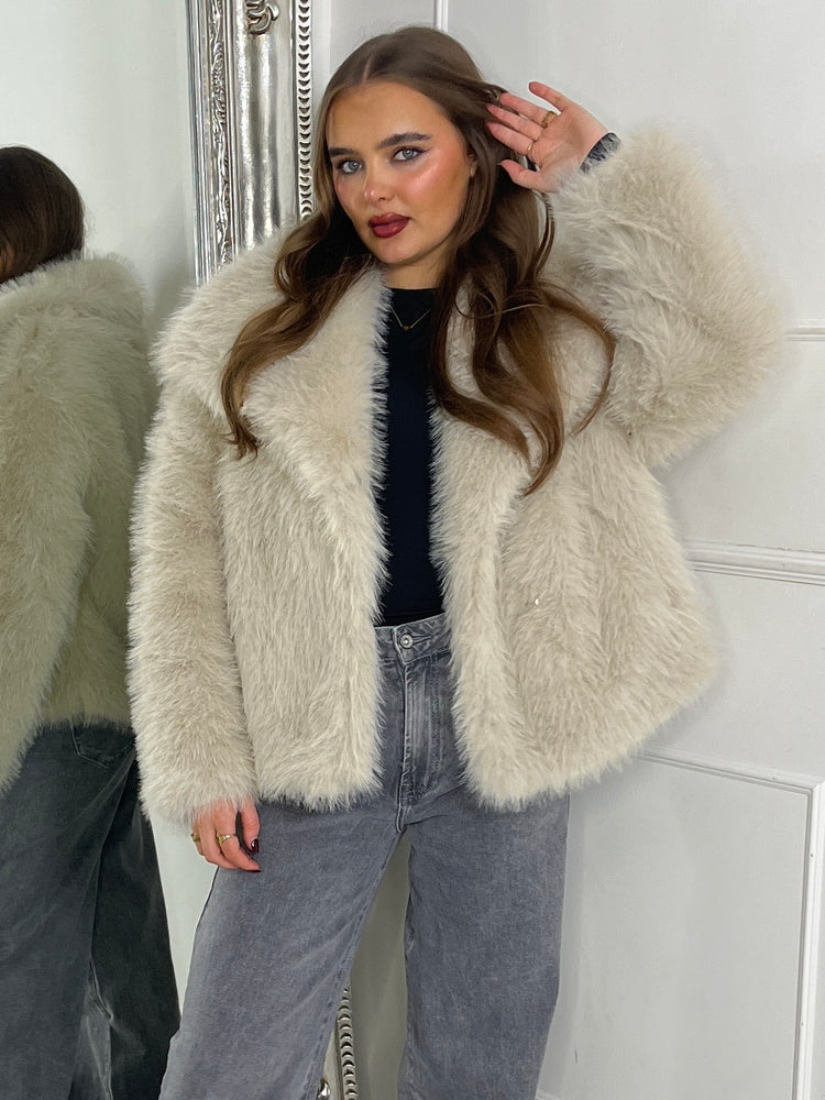 Soft Faux Fur Collar Detail Oversized Jacket - Beige