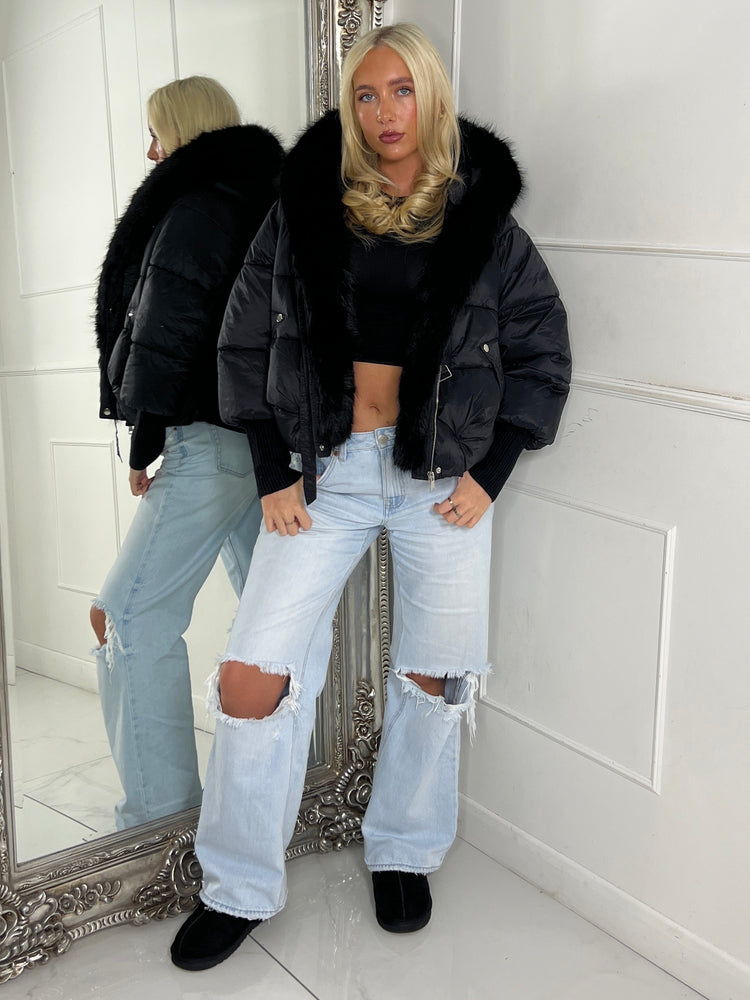 Hooded Faux Fur Puffer Coat With Buckle Detail - Black