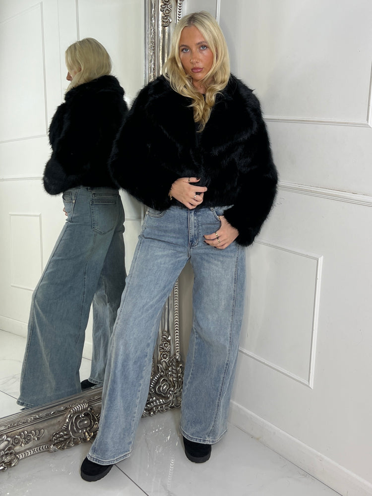 Cropped Collared Faux Fur Jacket - Black
