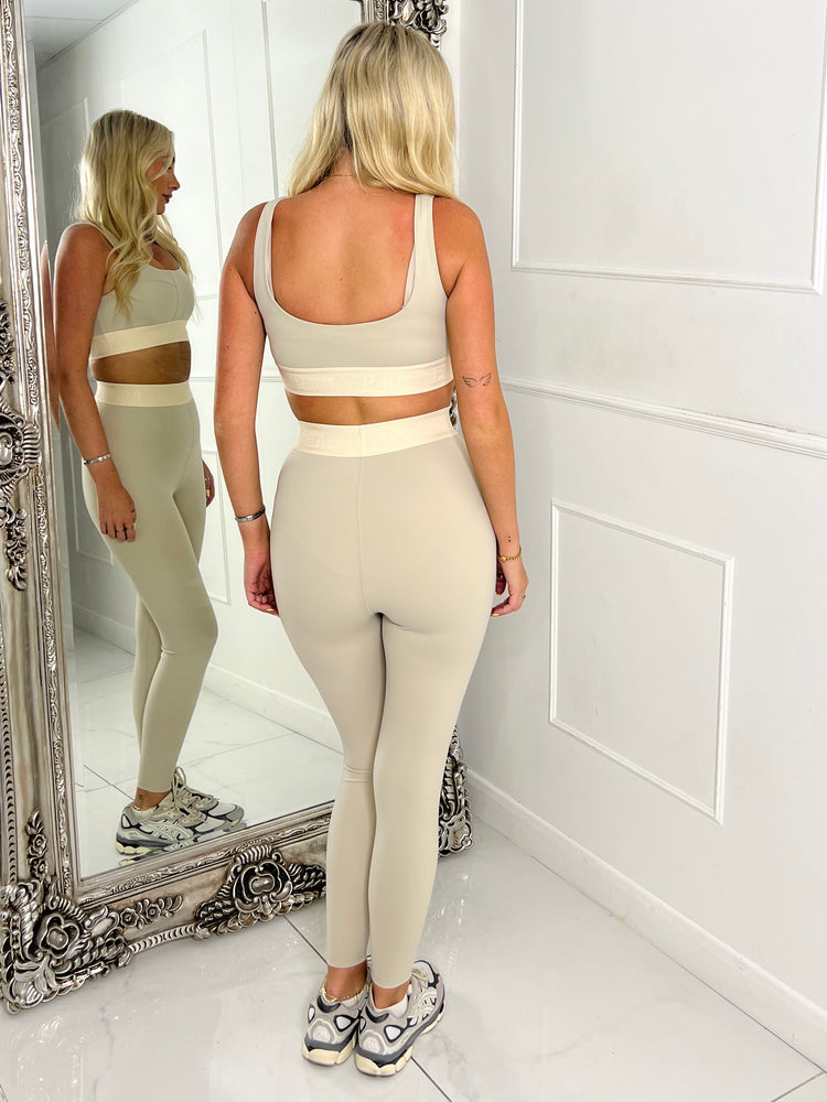 Two Tone Sports Bra & Band Detail Leggings Gym Set -Cream/Beige