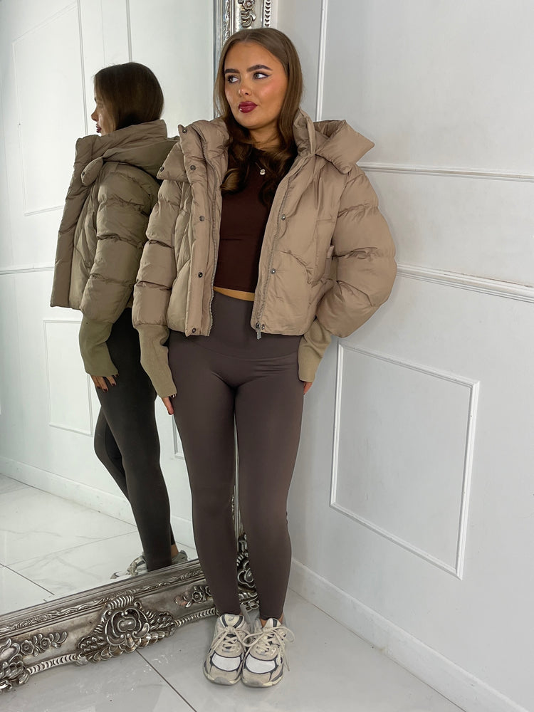 Cropped Puffer Coat With Hood - Beige
