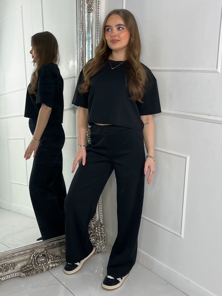 Baggy Crop Tee & Straight Leg Pants Co-Ord - Black