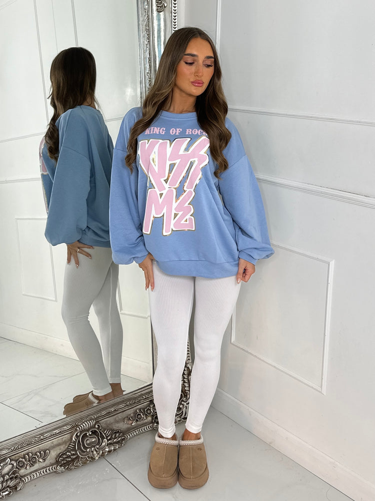 'Kiss Me' Oversized Sweatshirt - Blue