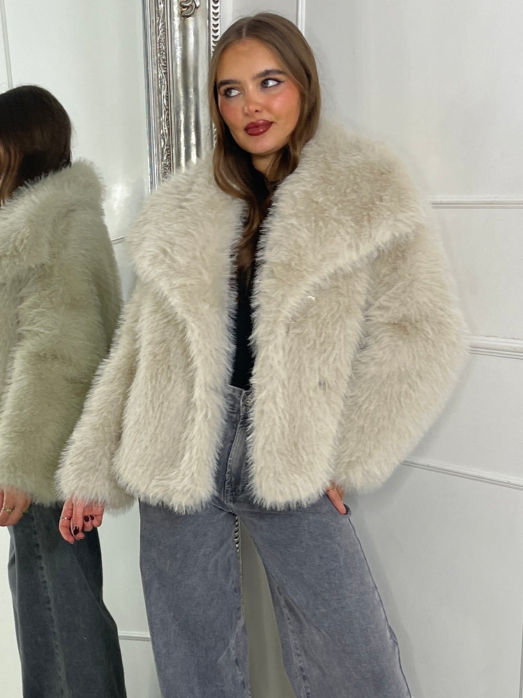 Soft Faux Fur Collar Detail Oversized Jacket - Beige