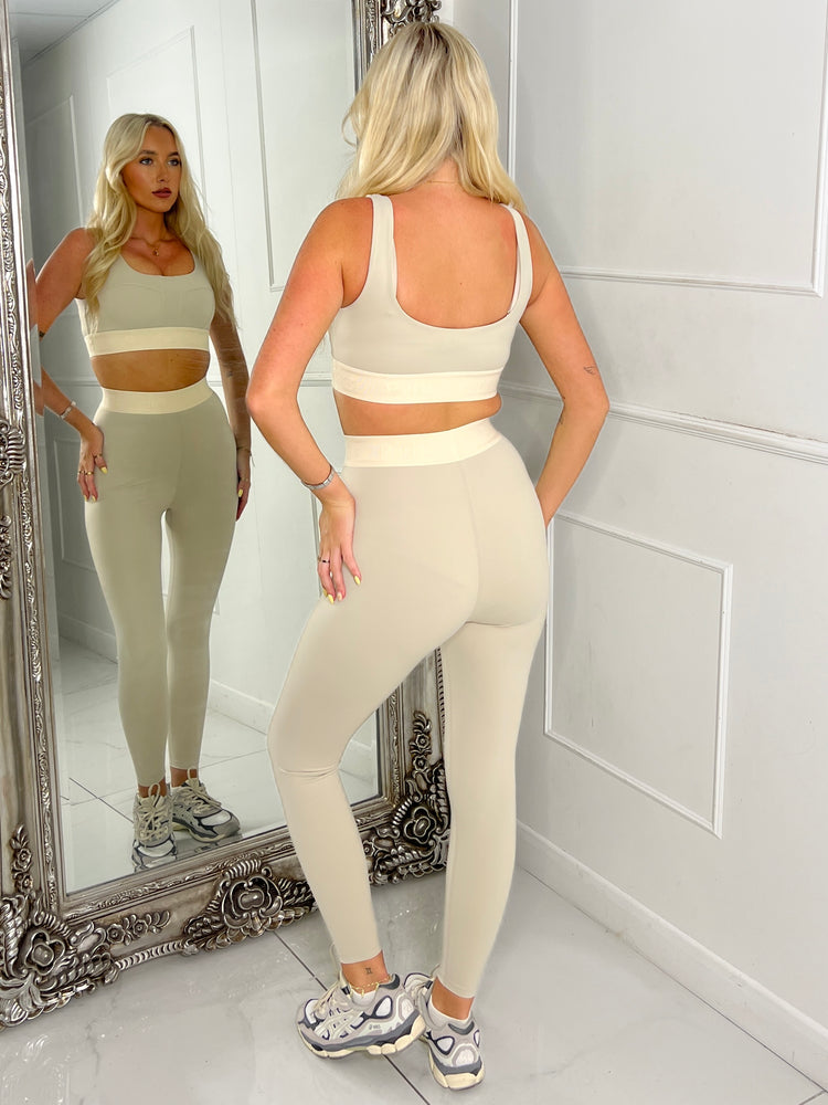 Two Tone Sports Bra & Band Detail Leggings Gym Set -Cream/Beige