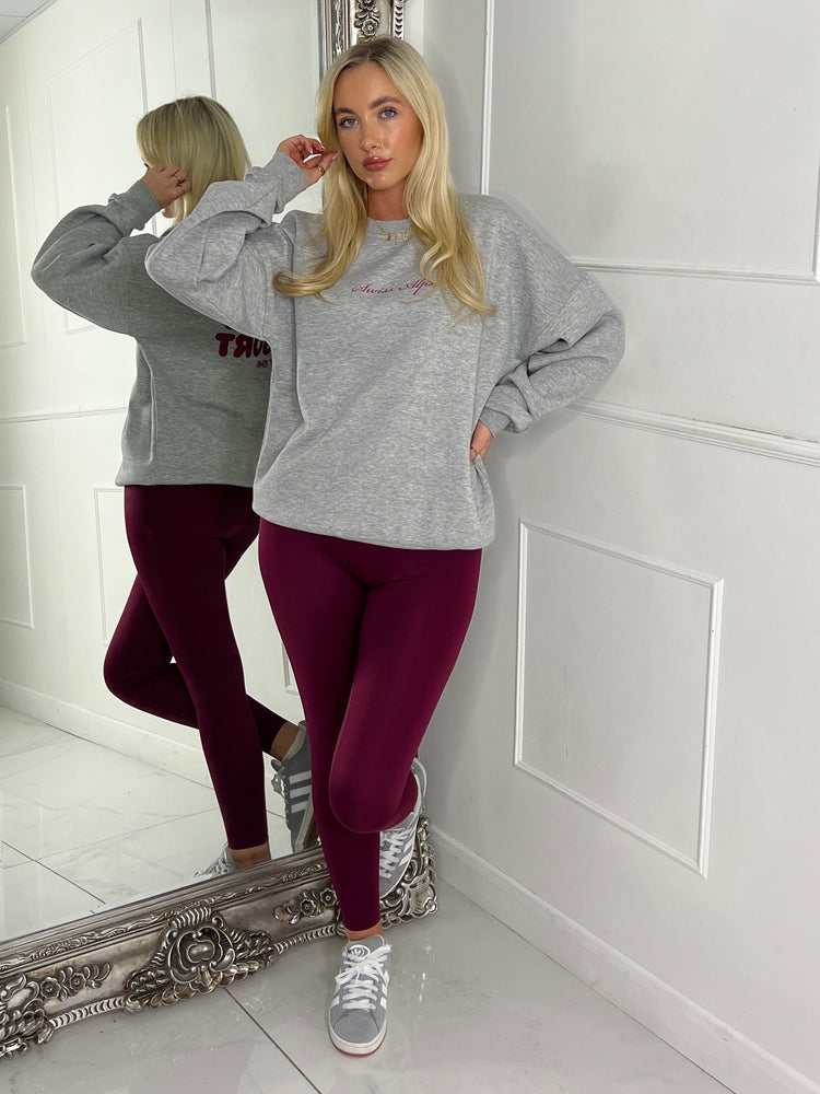Ski Club & Resort Printed Sweatshirt - Light Grey / Wine