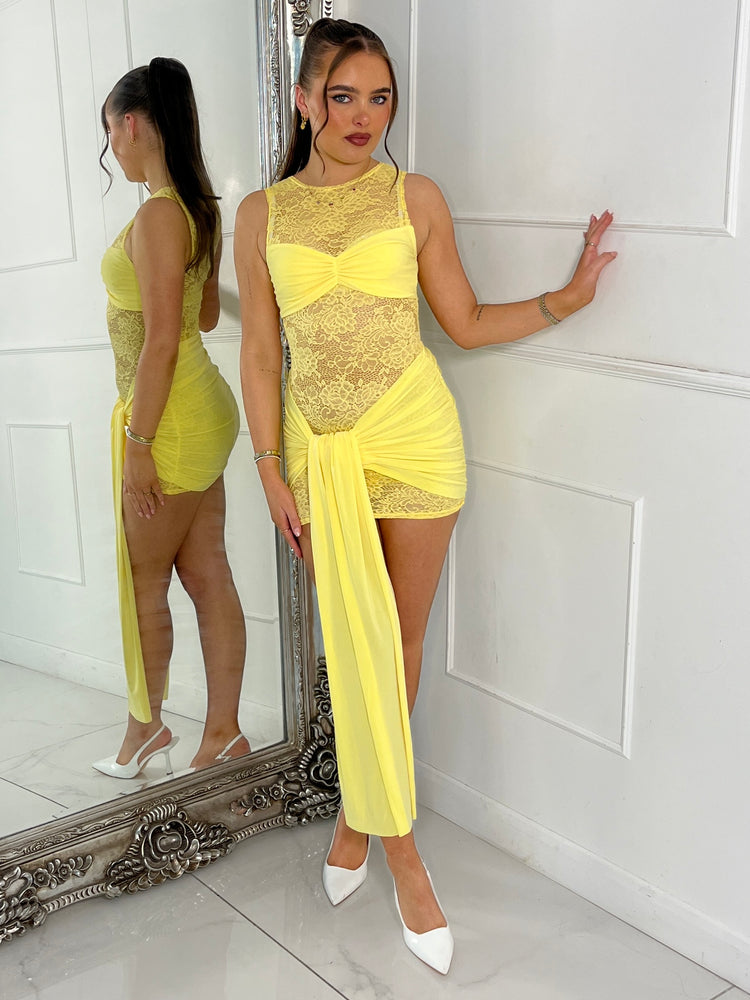 Sleeveless Lace Underlayer Detail Drape Dress - Yellow