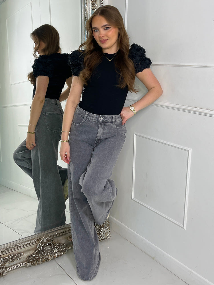 Mesh Ruffle Shoulder Tee -Black Ribbed