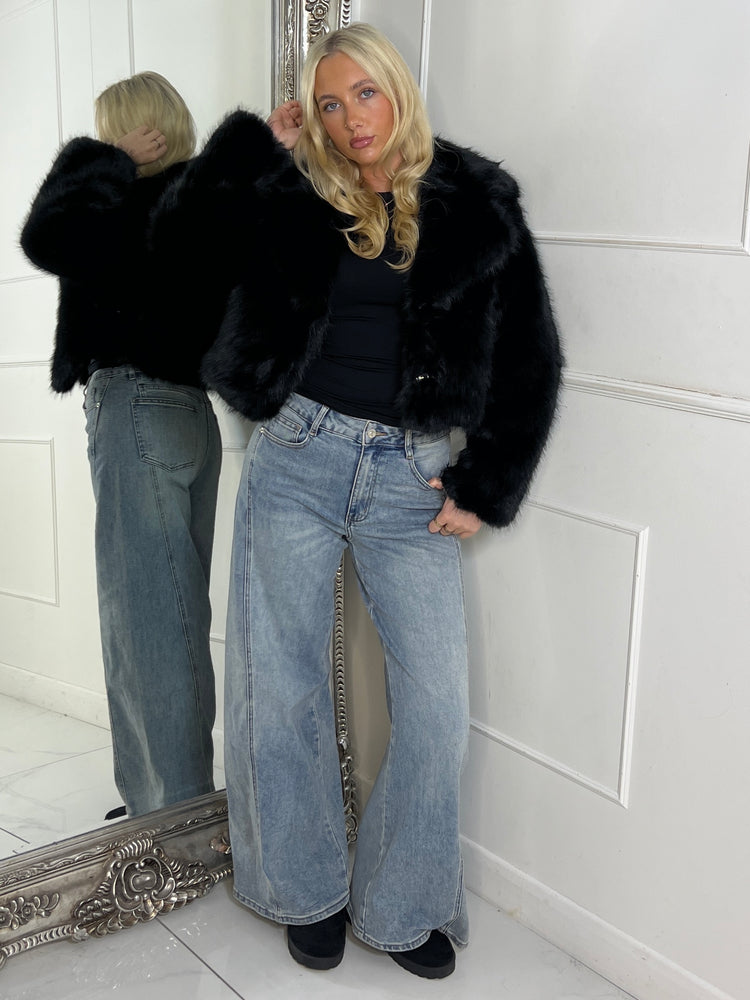 Cropped Collared Faux Fur Jacket - Black