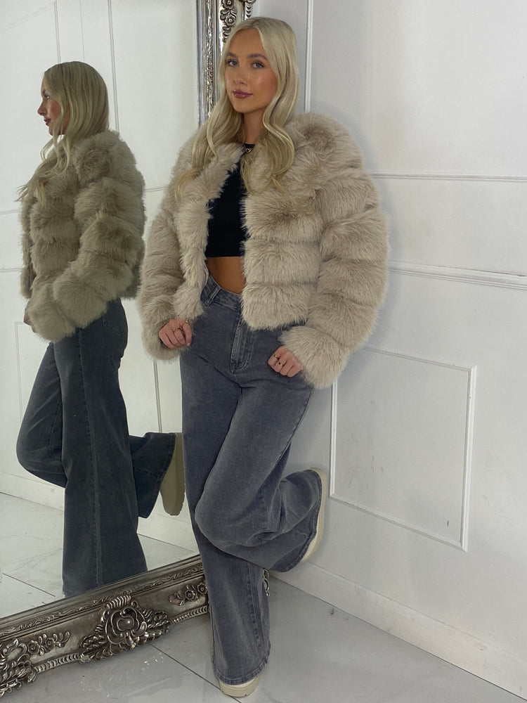 Tiered Faux Fur Round Neck Jacket - Beige