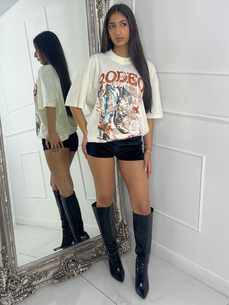 Ribbed Collar Oversized T-Shirt - Cream Rodeo Print