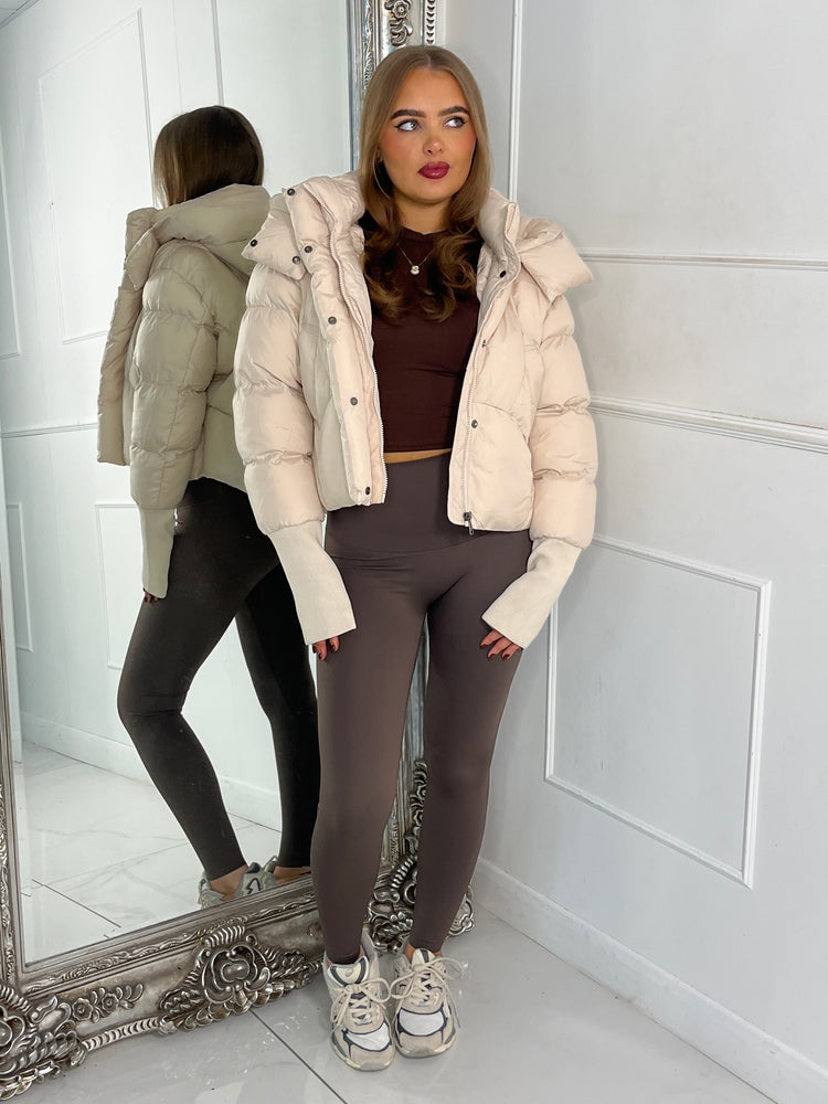 Cropped Puffer Coat With Hood - Cream