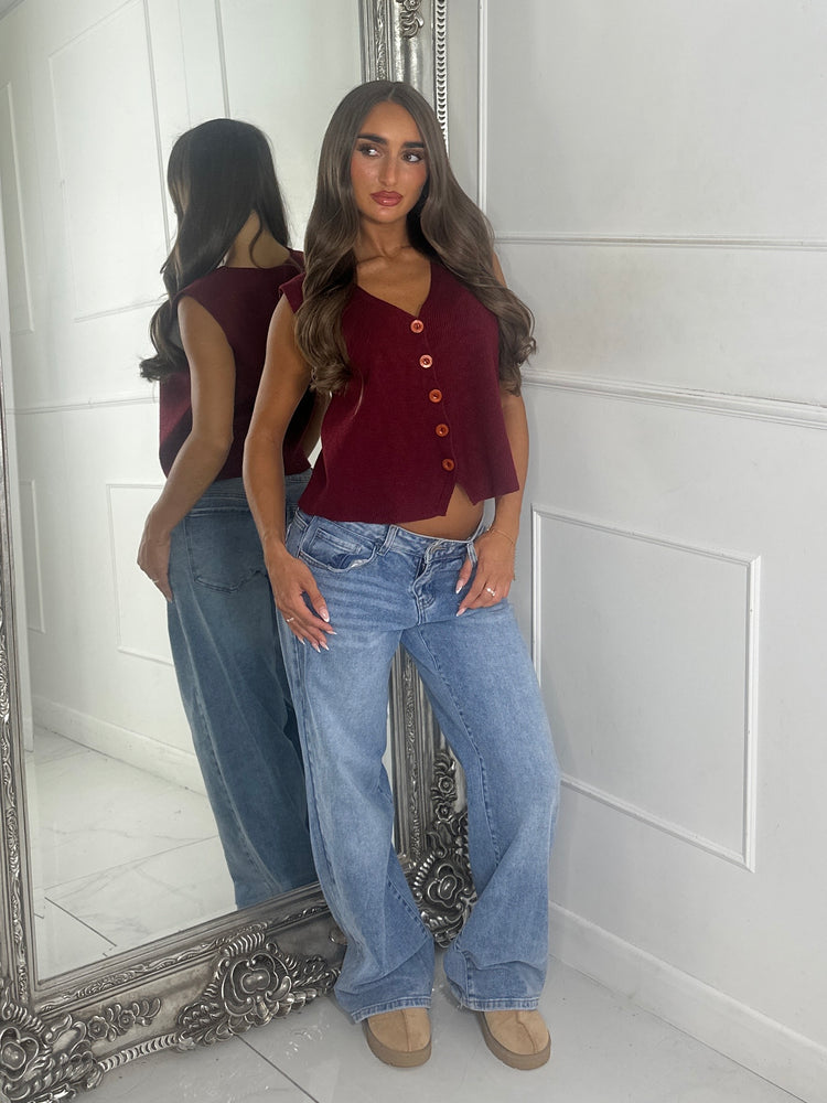V Neck Sleeveless Knitted Waistcoat - Wine