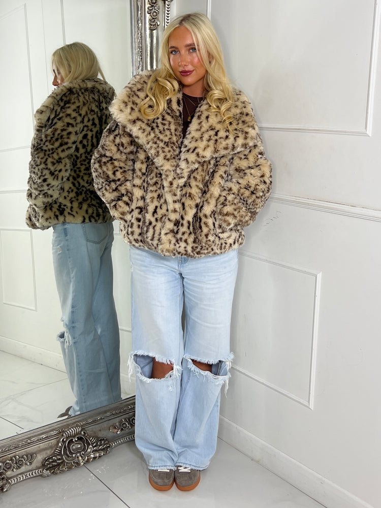 Leopard Print Faux Fur Collared Jacket - Beige/Brown