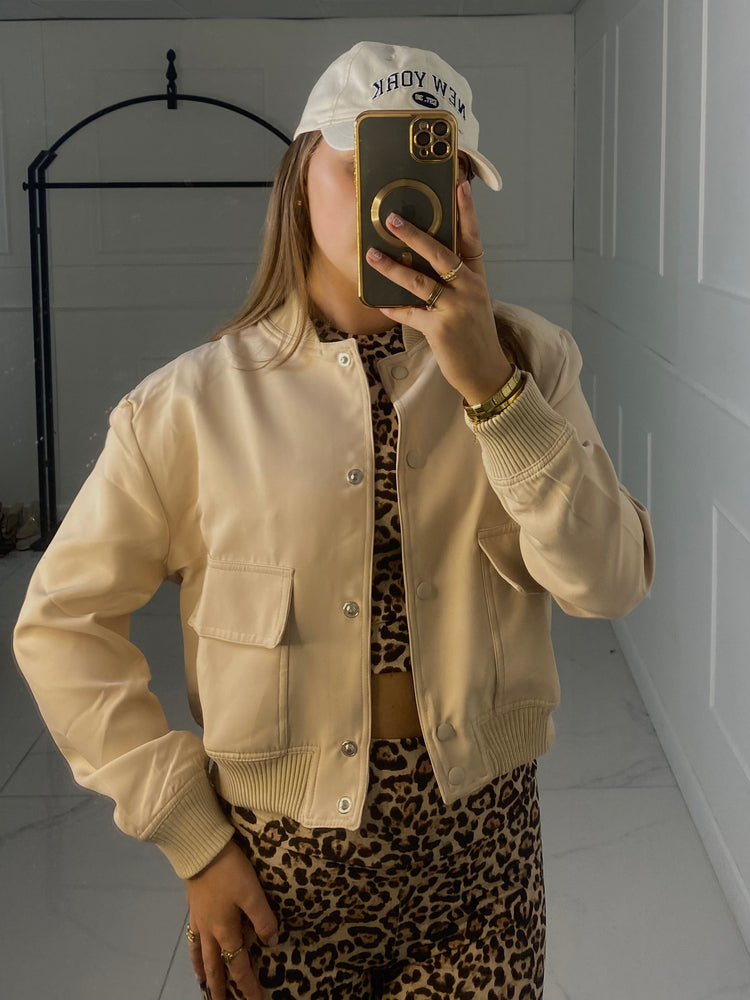 Cropped Pocket Detail Bomber Jacket - Beige