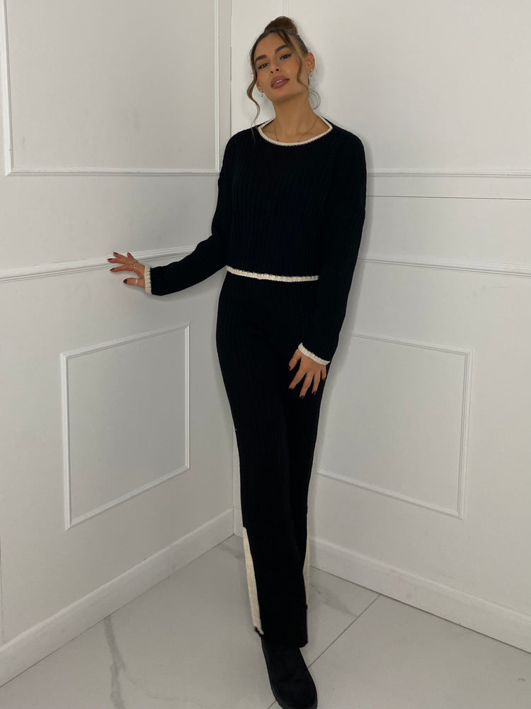 Oversized Knitted Loungeset - Black/Cream