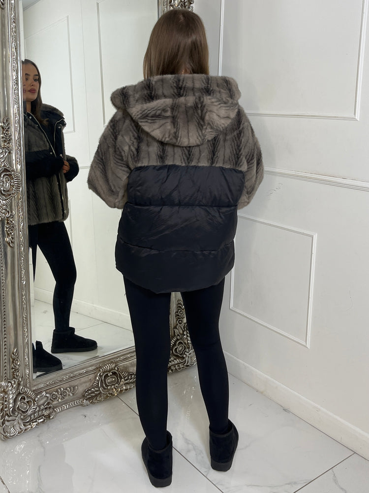 Faux Fur Patch Detail Hooded Jacket - Black