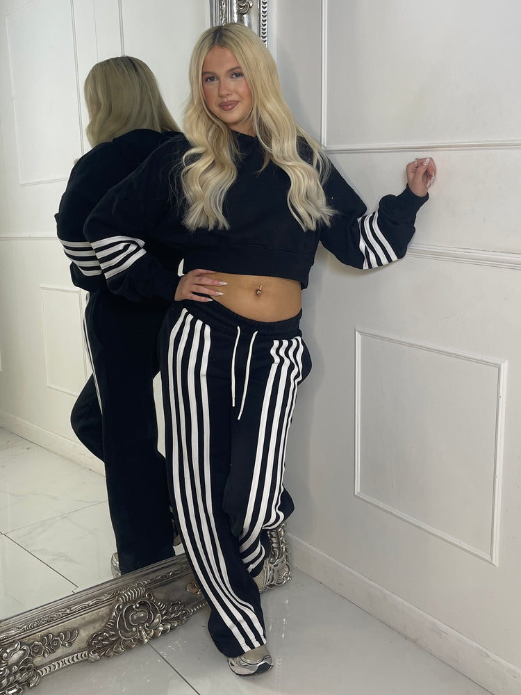 Front Stripe Detail Joggers & Cropped Hoodie Tracksuit - Black/White