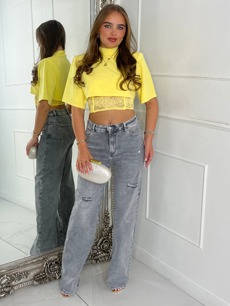Padded Shoulder Cropped Tee With Lace Bra Underlayer - Yellow