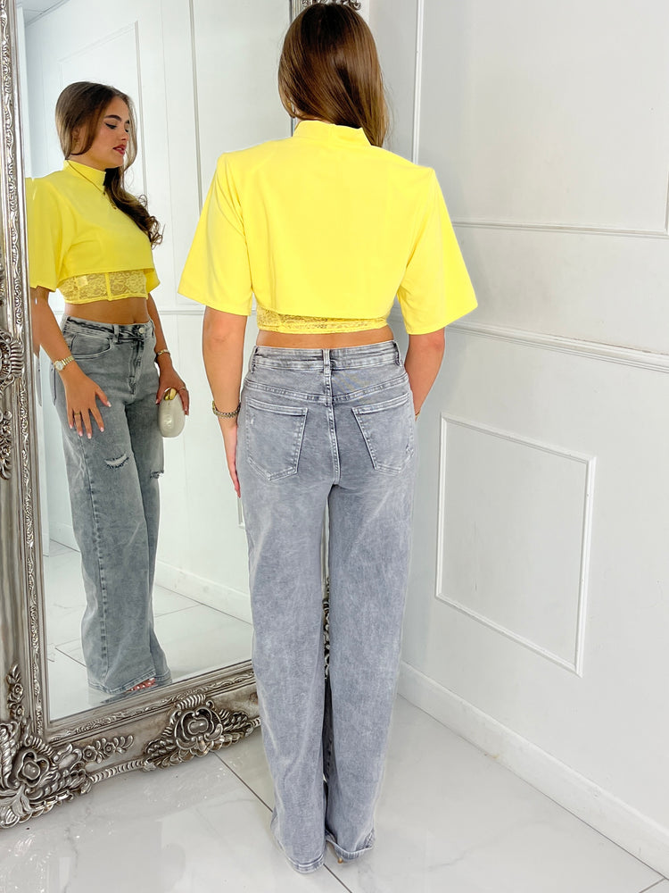 Padded Shoulder Cropped Tee With Lace Bra Underlayer - Yellow