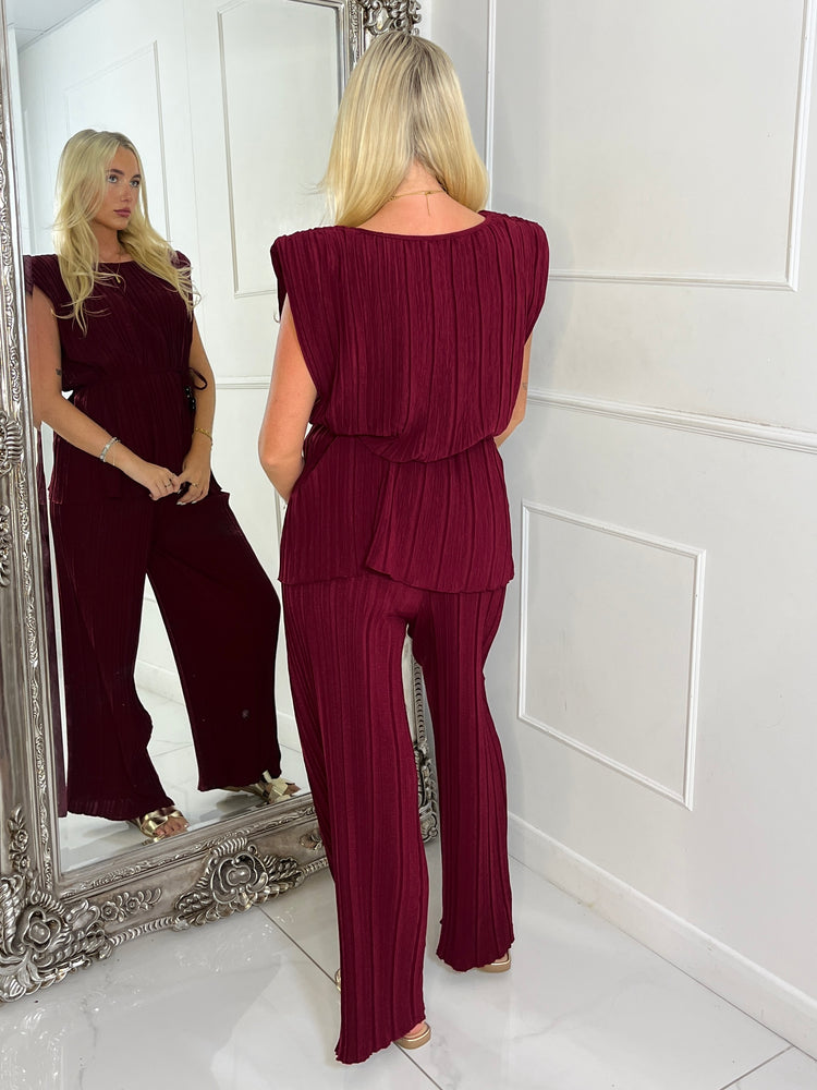 Tie-Waist Padded Shoulder Pleated Style Top & Matching Flares - Wine