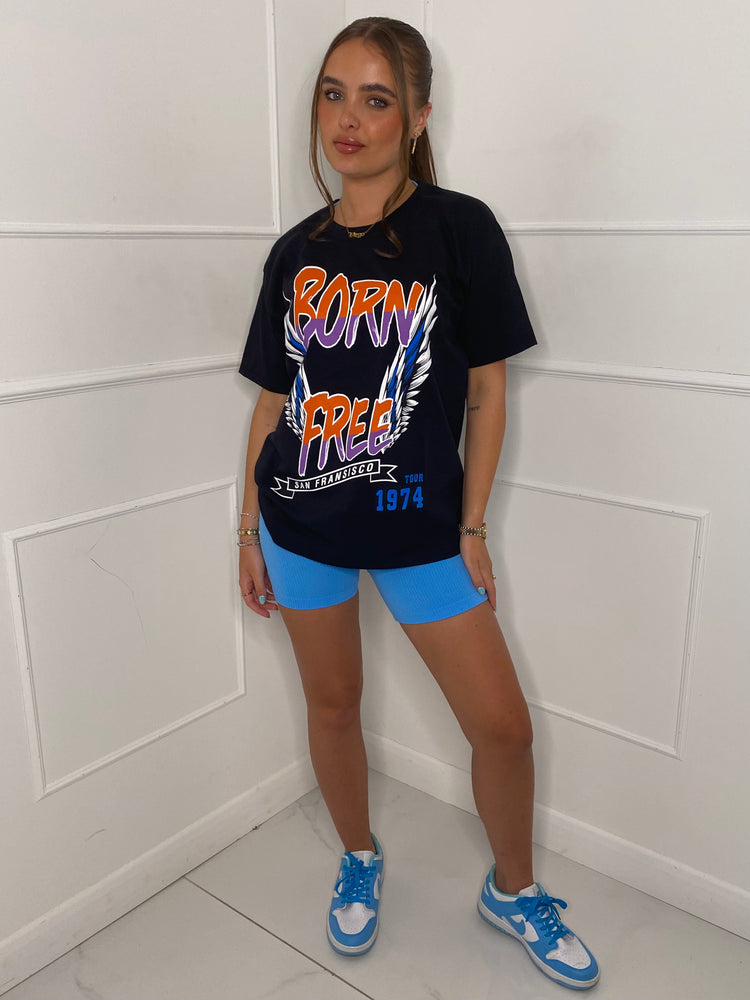 Born Free Oversized T-shirt - Black