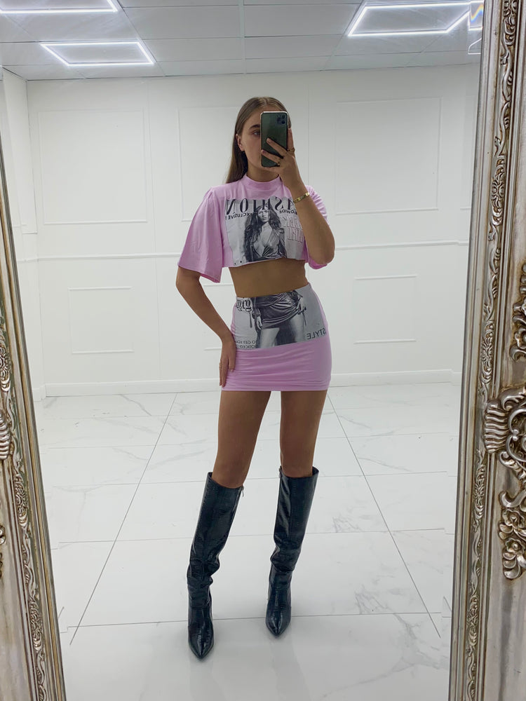 Cropped T-shirt Co-ord- Baby Pink Fashion Print