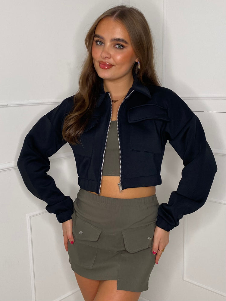 Collar Pocket Detail Cropped Jacket - Black
