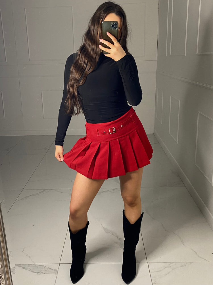 Pleated Detail Skort - Red plain