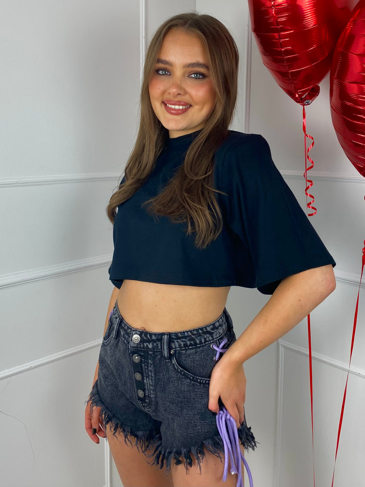 Padded Shoulder Cropped Tee- Black
