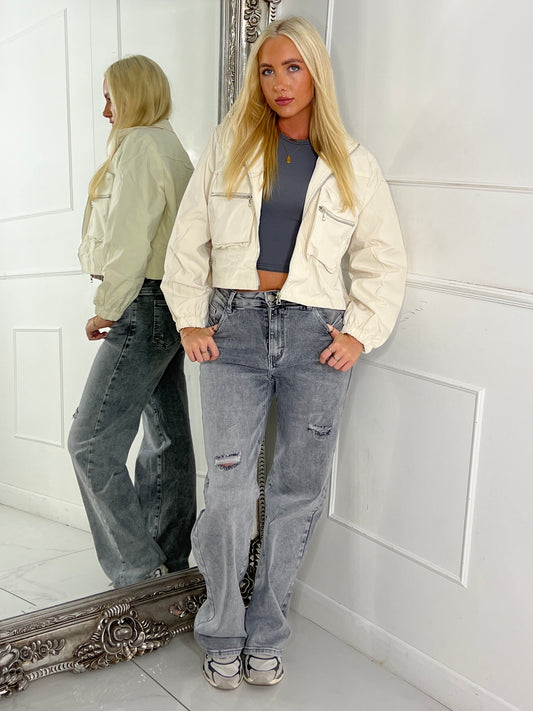 Double pocket Detail Cropped Jacket -Cream