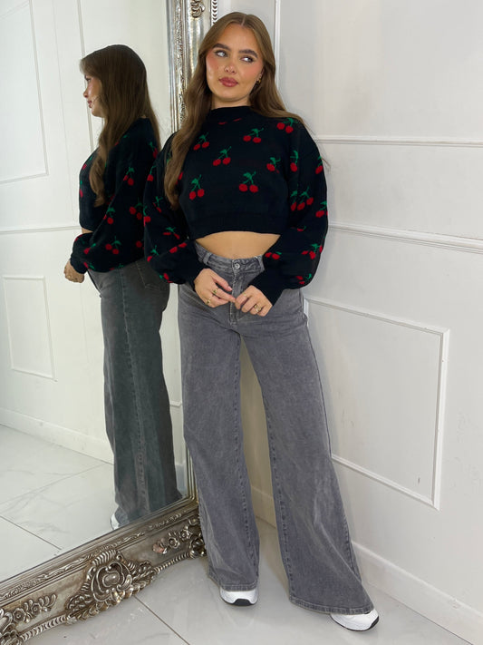 Cherry Cropped Knitted Jumper - Black