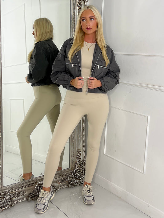 Double pocket Detail Cropped Jacket - Grey