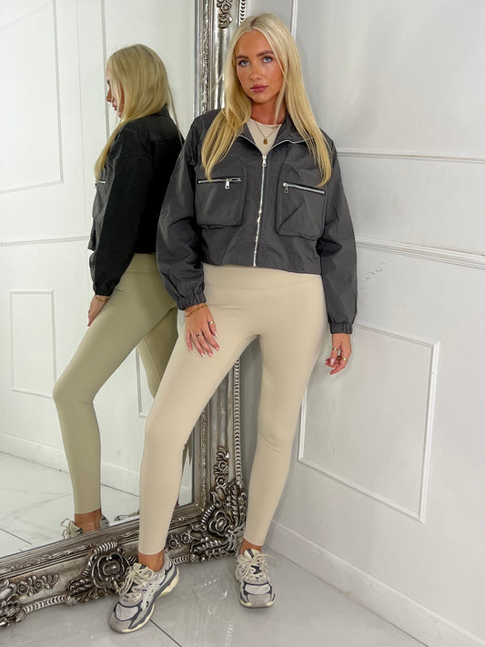 Double pocket Detail Cropped Jacket - Grey