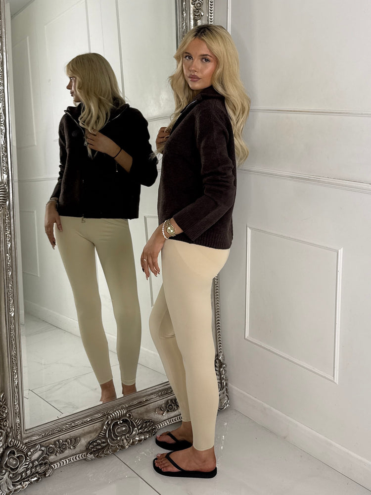 Zip Up Detail 
Long Sleeve Cropped Knitted Ribbed Jumper-Brown