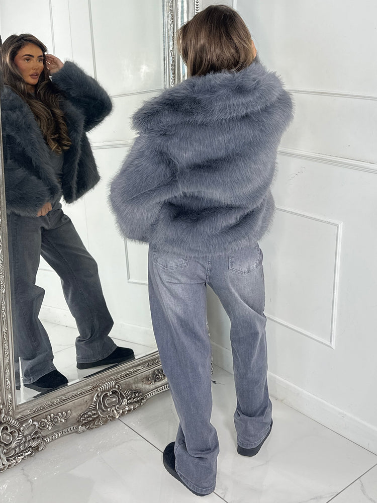 Oversized Collar Faux Fur Coat - Grey