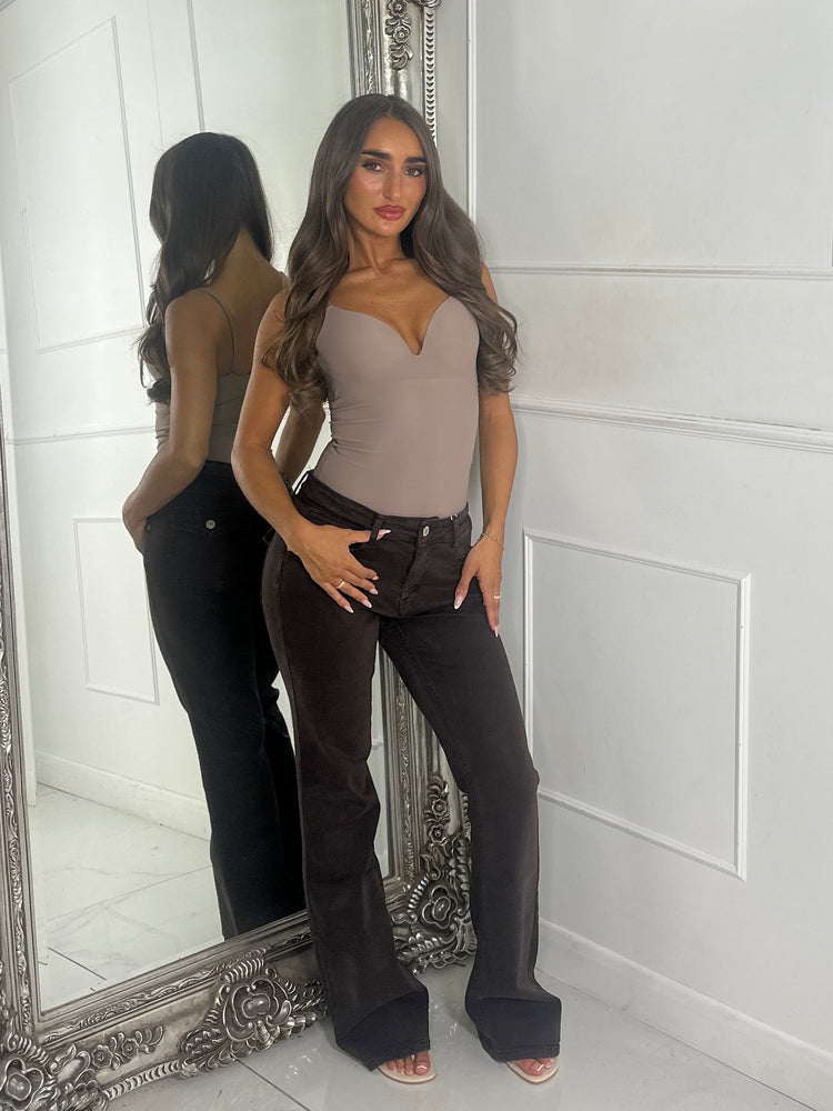 Pocket Back Detail Flared Jeans- Brown