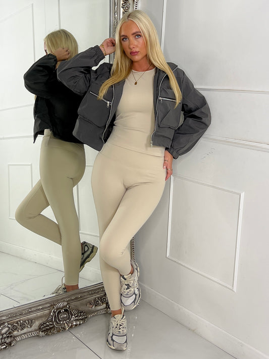 Double pocket Detail Cropped Jacket - Grey