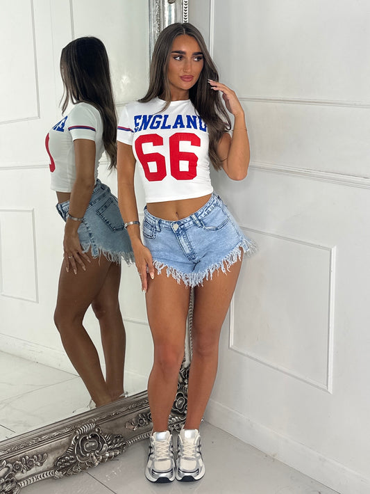 Cropped Fitted Round Neck Baby Tee - England