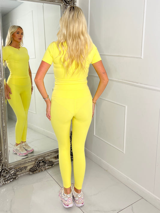Sculpt Short Sleeve Top & Leggings - Yellow