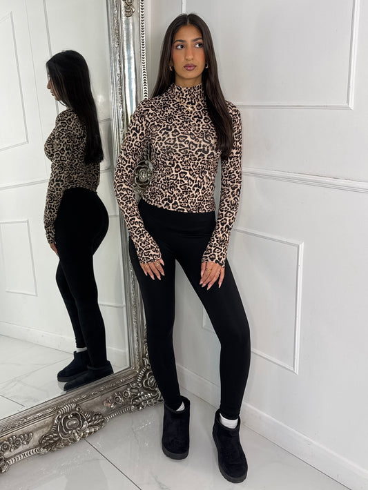 Long Sleeve Second Skin Panel Detail Yoga Top - Leopard Print