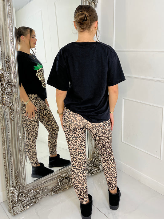 Leopard Print Strawberry Oversized T-Shirt - Black