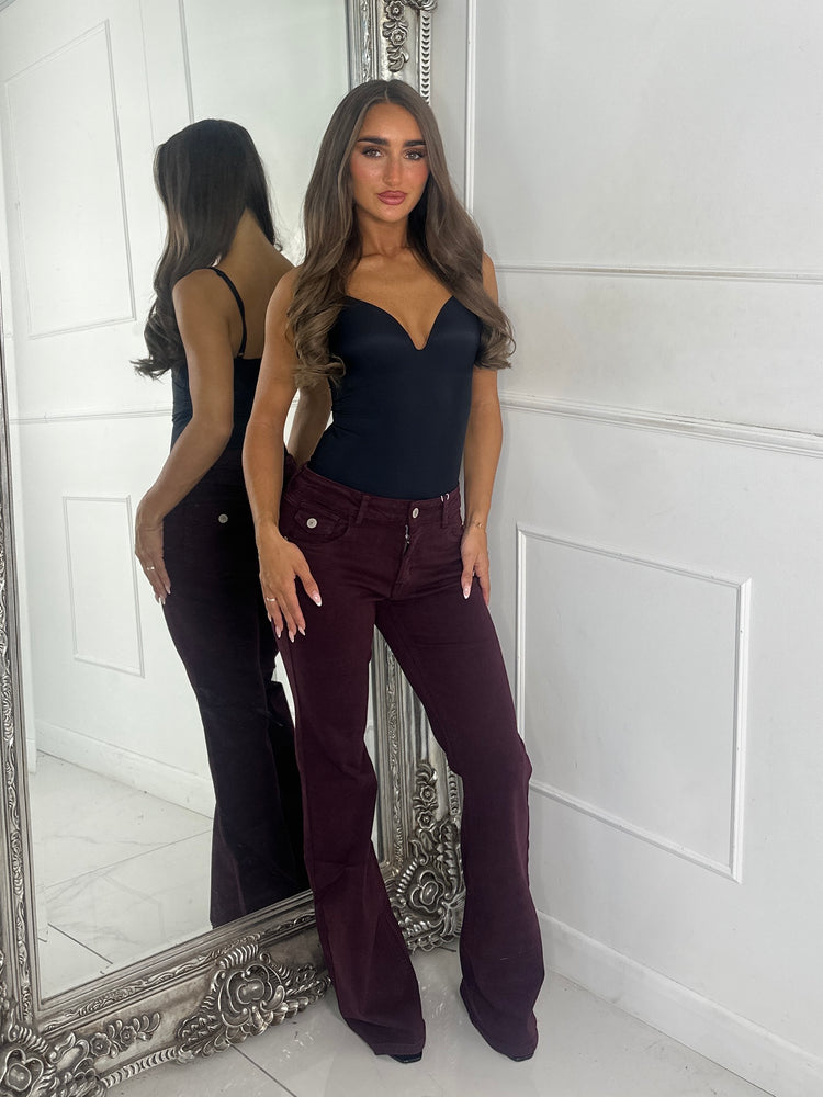 Pocket Back Detail Flared Jeans- Wine
