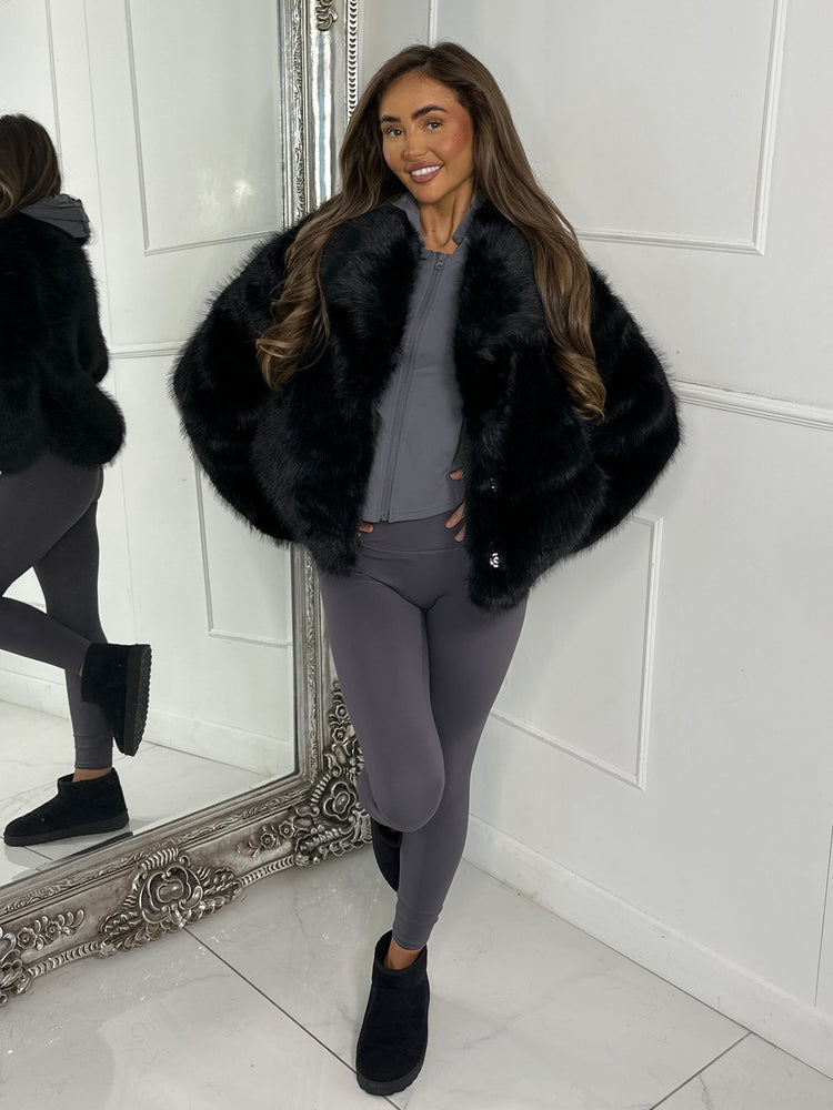 Oversized Collar Faux Fur Coat - Black