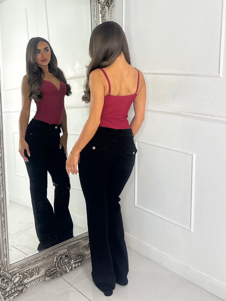 Pocket Back Detail Flared Jeans- Black