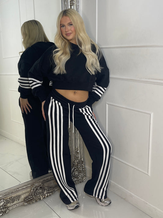 Front Stripe Detail Joggers & Cropped Hoodie Tracksuit - Black/White