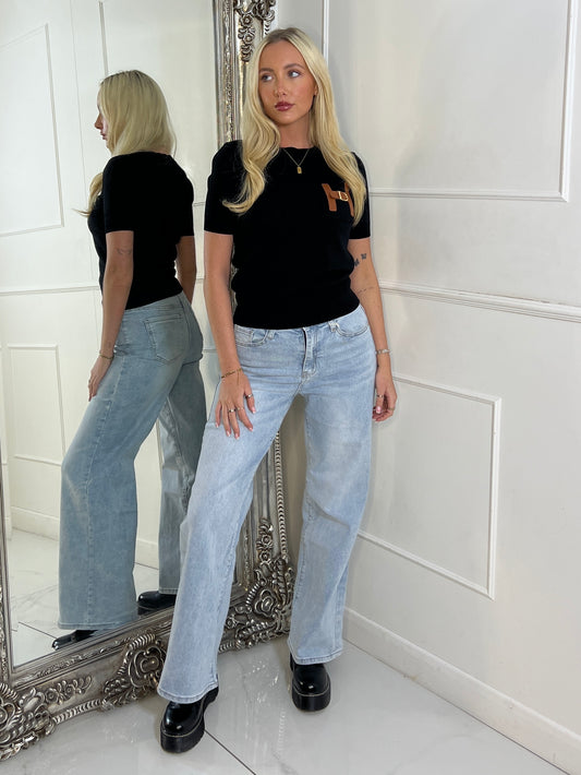 H Gold Buckle Detail Short Sleeve Top - Black