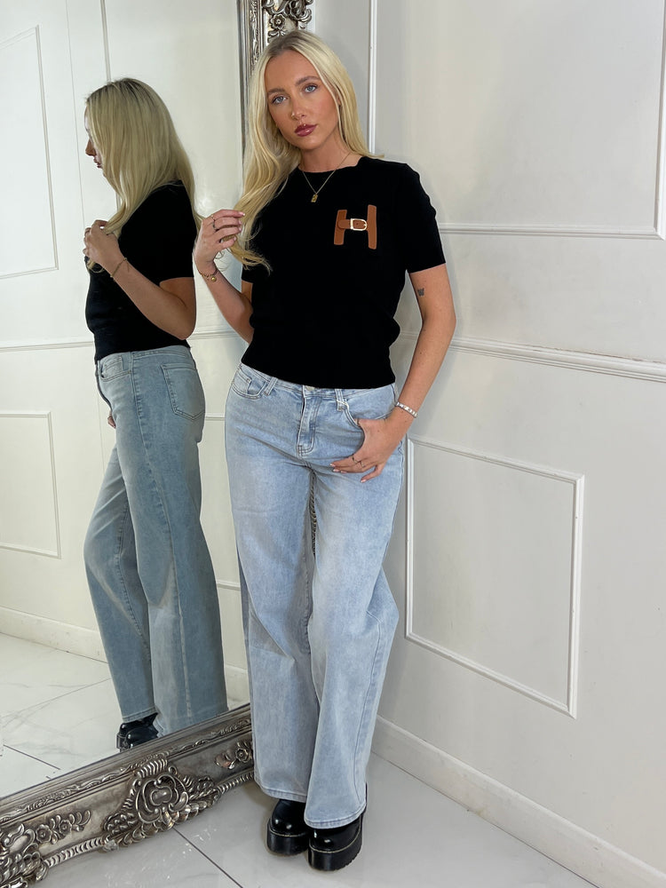 H Gold Buckle Detail Short Sleeve Top - Black