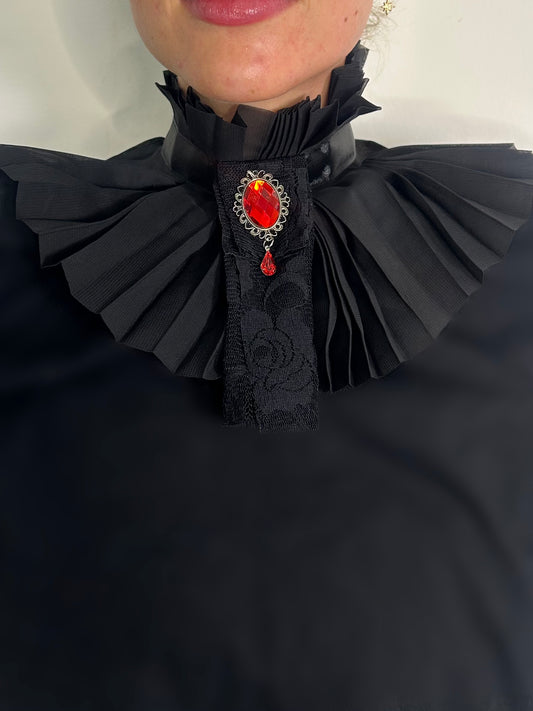 Lace Jewel Detail Vampire Style choker