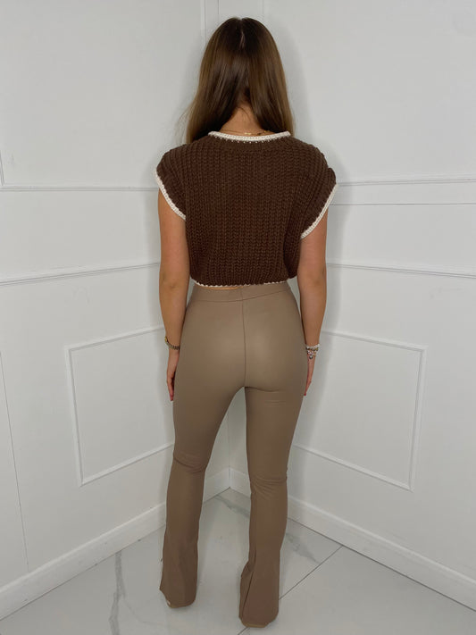 Sleeveless Knitted Jumper- Brown